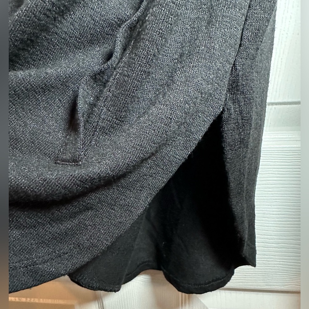 Banana Republic Luxespun Hoodie Women’s SM Black   V-Neck Pockets Soft Pullover - Picture 14 of 14
